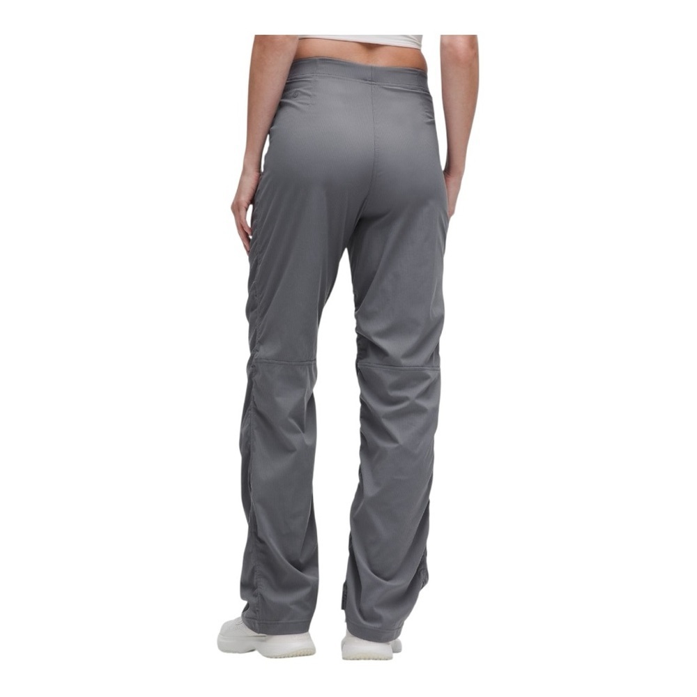 Lululemon Dance Studio Slim-Fit High-Rise Flared Pant, Solar Grey, Size XL NWT - Picture 2 of 7